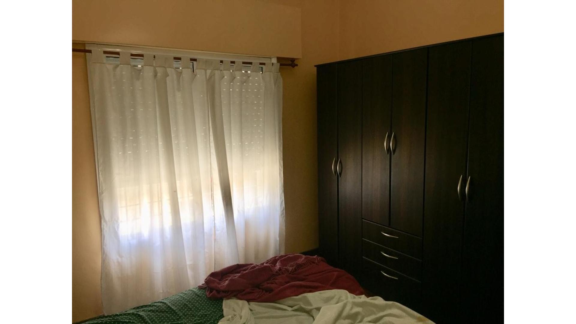 Depto Tipo Casa 4 ambientes con 1 baño