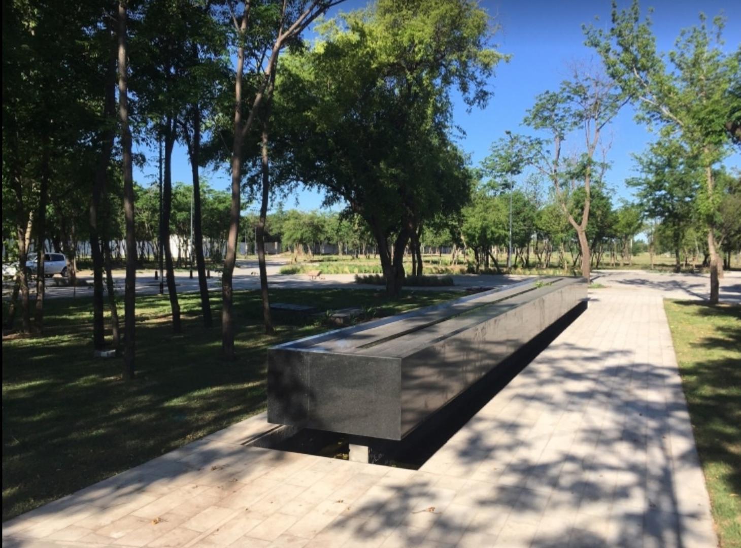 LA LUISITA - Terrenos Apto Dúplex 360 Mts² - Seguridad 24 hs