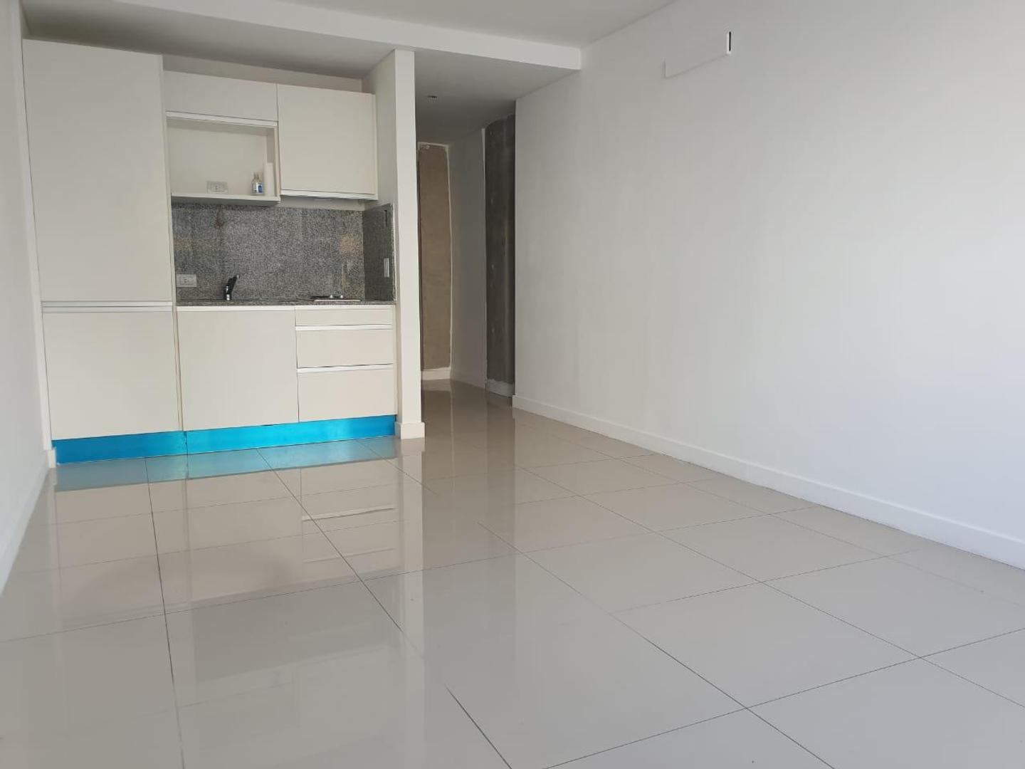 Oficina en Alquiler en Rosario, $ 450.000