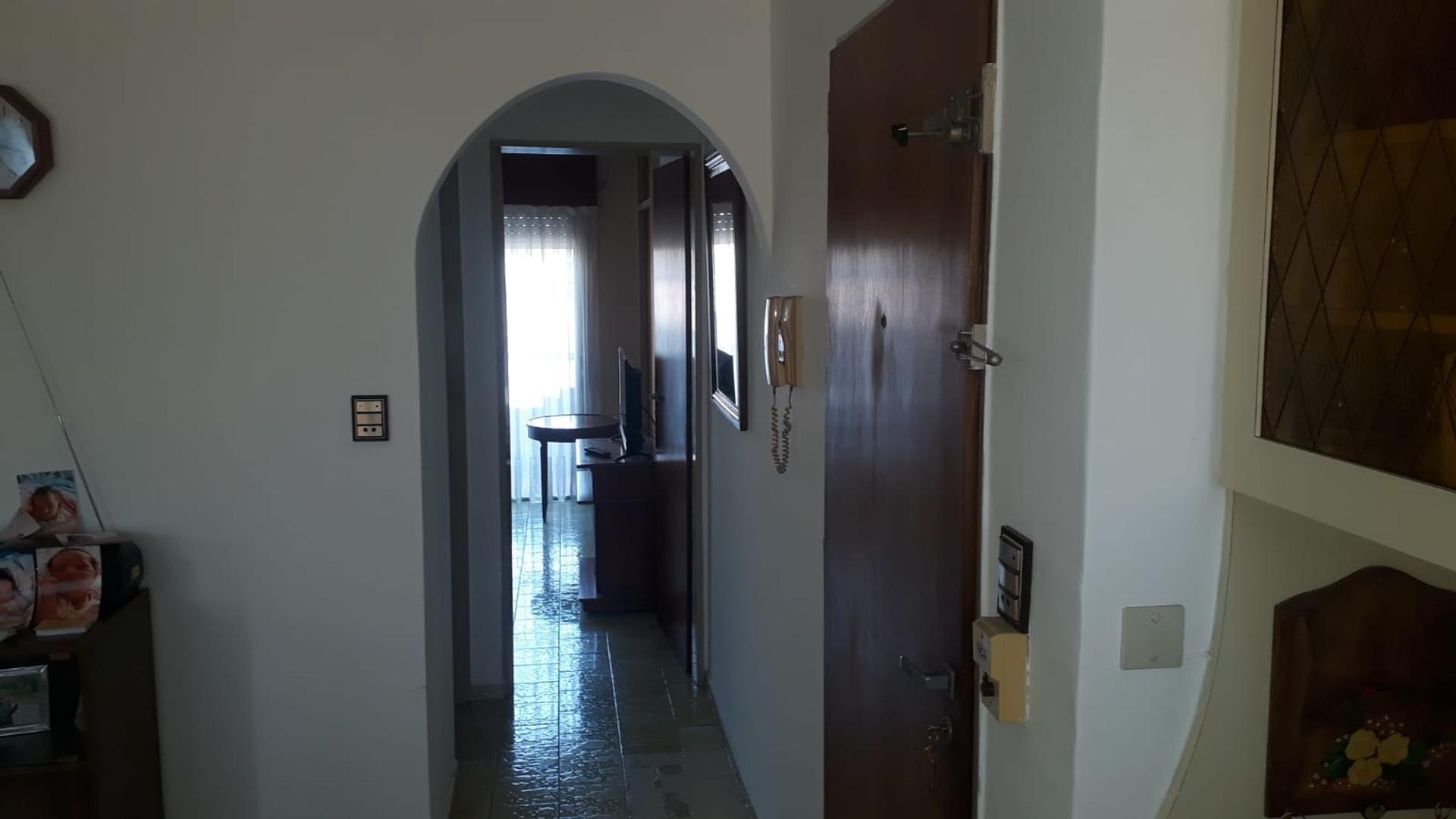 Depto Tipo Casa en Venta al Noroeste