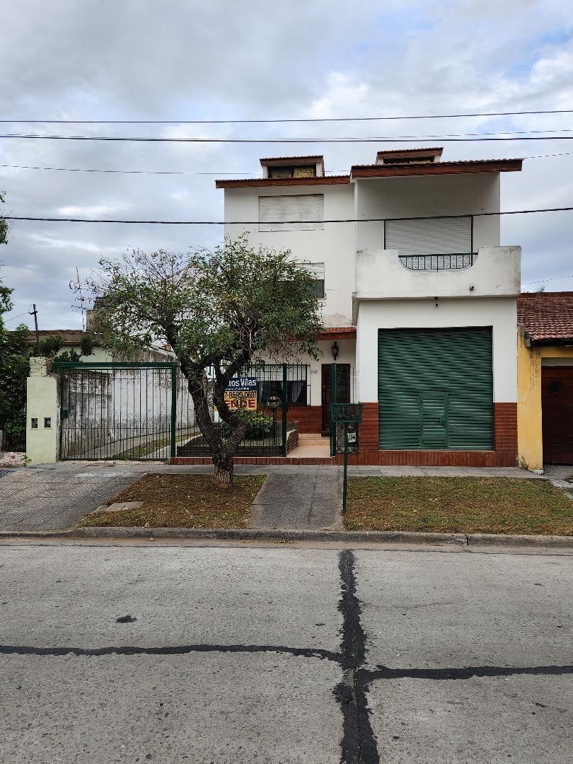 Casa en venta DANTE ALIGHIERI 700