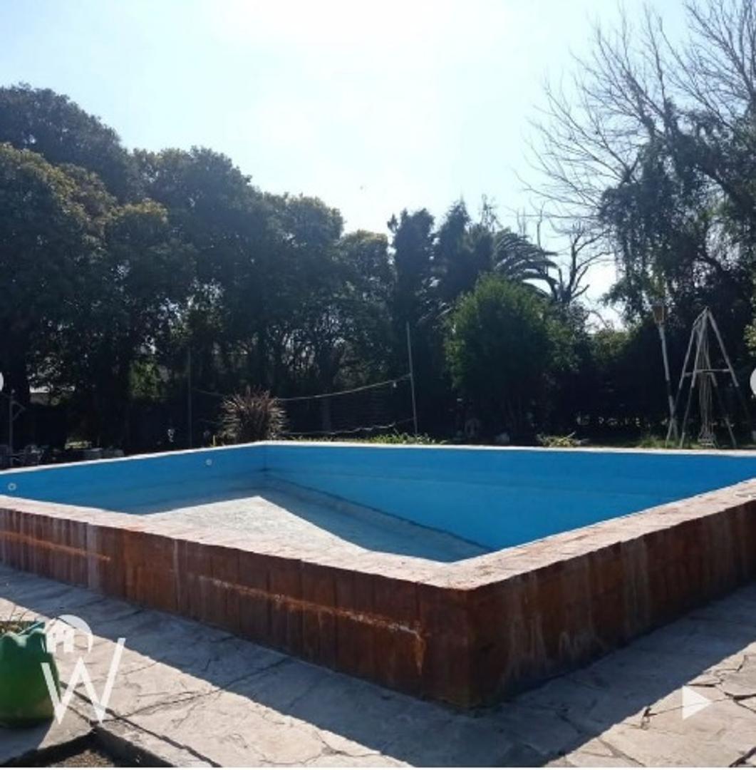 Quinta en Venta en San Nicolas De Los Arroyos, USD 500