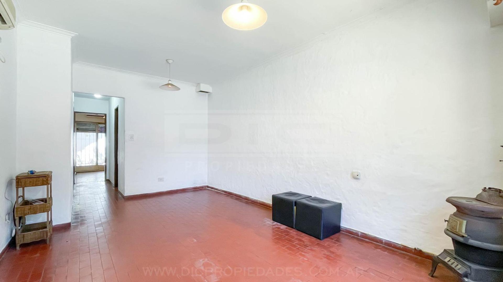 Depto Tipo Casa en Venta de 3 ambientes