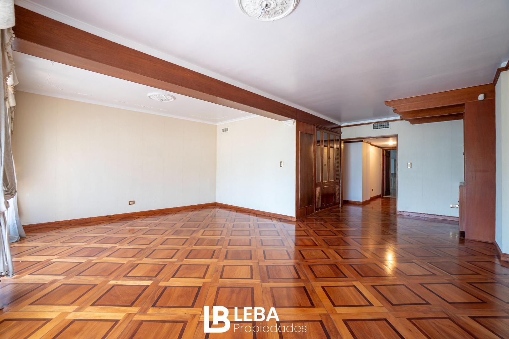 Mendoza 2200, Piso 3