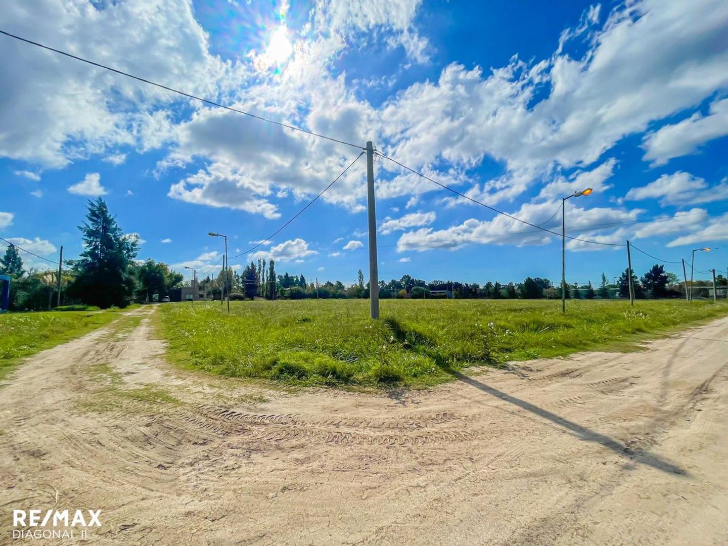 Calle 409 entre 139 y 141 3800