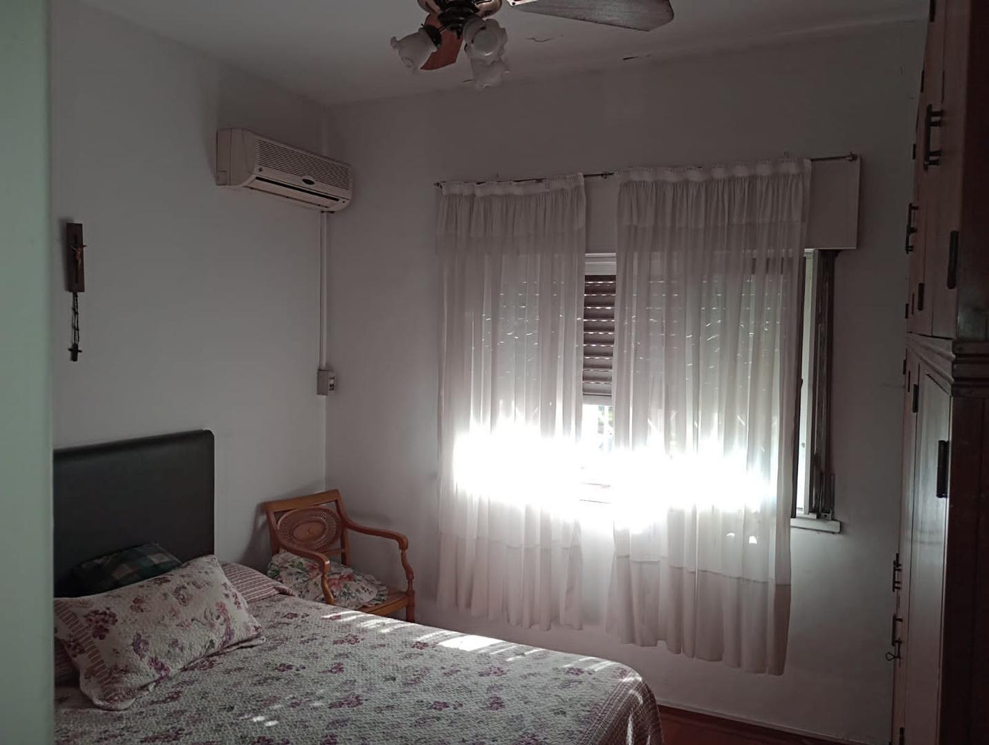 Casa en Venta con 7 cocheras