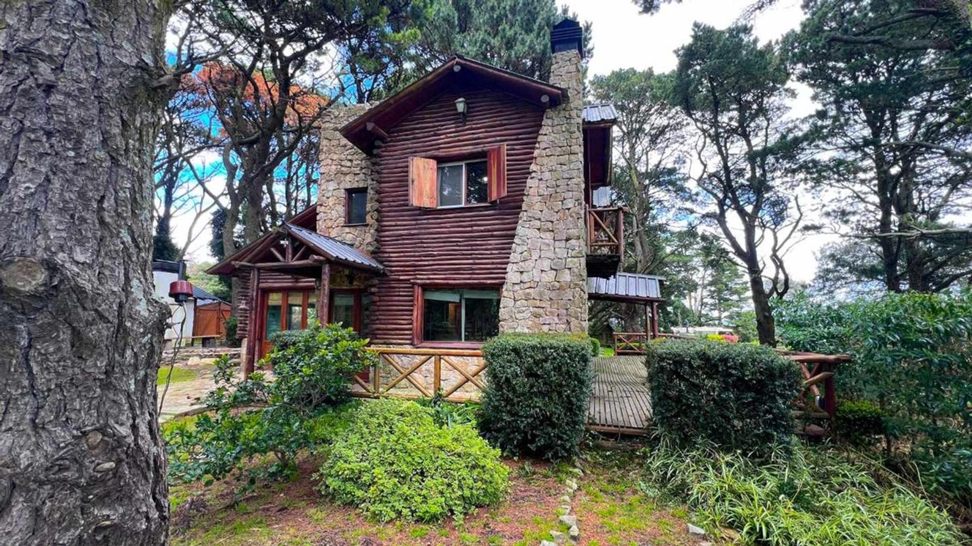 CASA 4 AMBIENTES EN VENTA SIERRA DE LOS PADRES