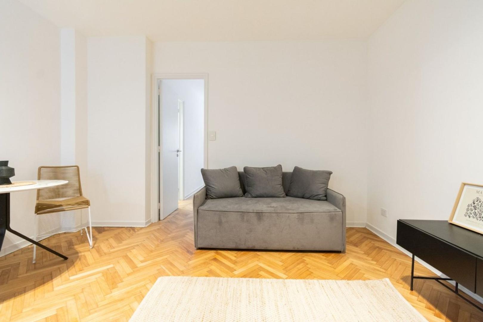 2 amb Patio Primer Piso A Estrenar Recoleta