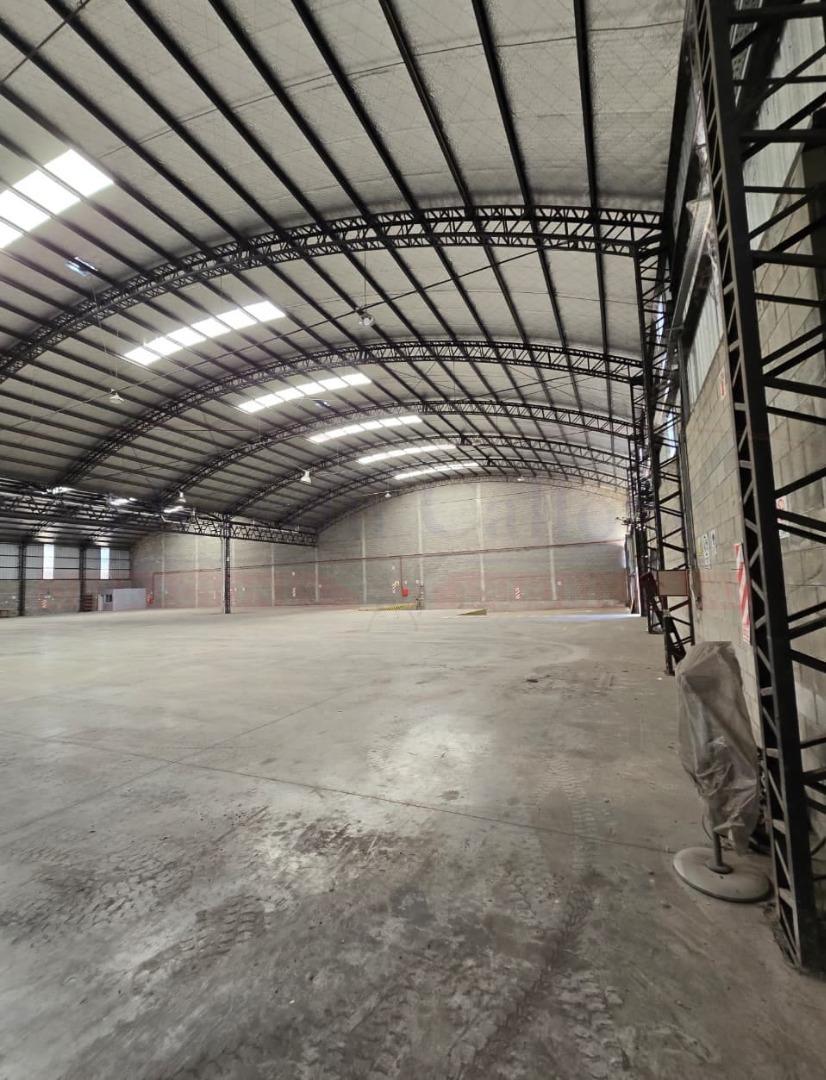 Galpon en Alquiler en Haedo, USD 16.800