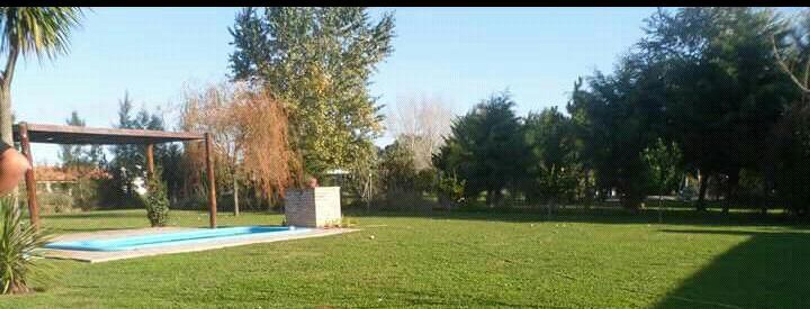 Quinta en Venta de 2 dormitorios