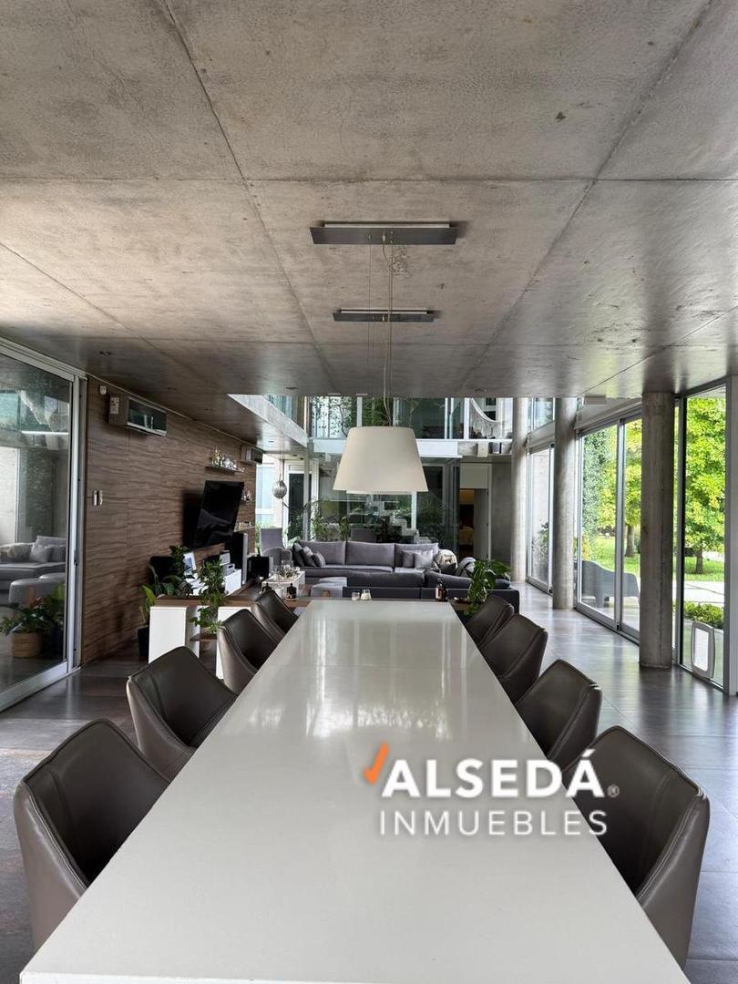 Casa en Kentucky Barrio Cerrado Funes