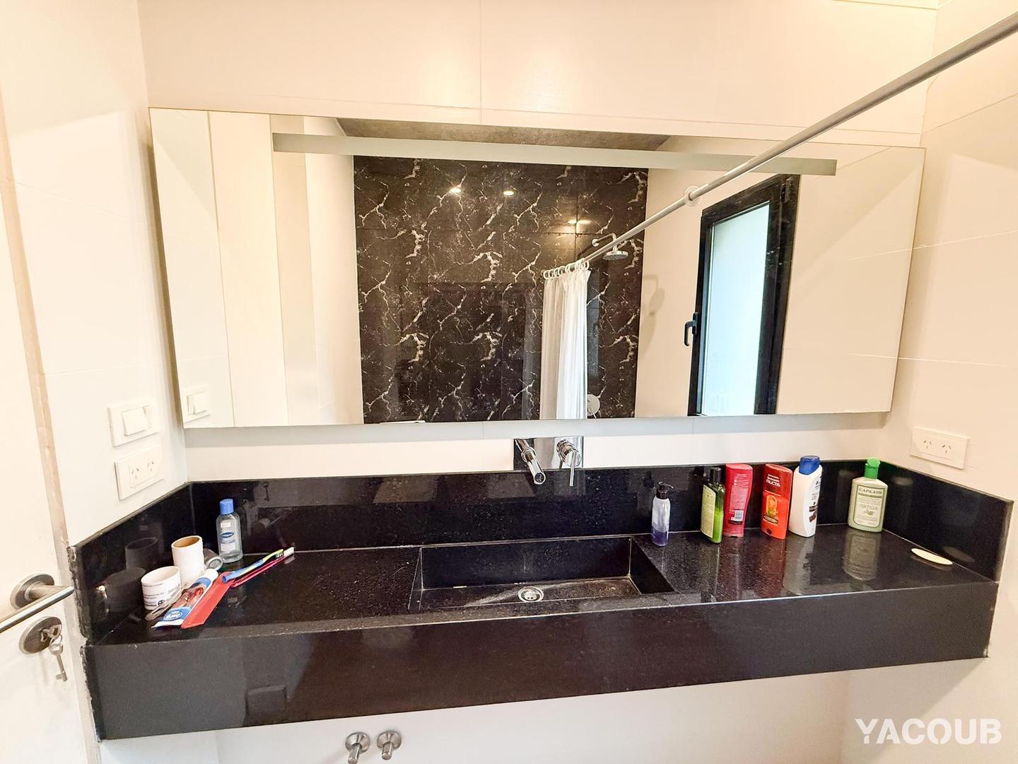 Casa en Alquiler en Grand Bell, USD 2.235