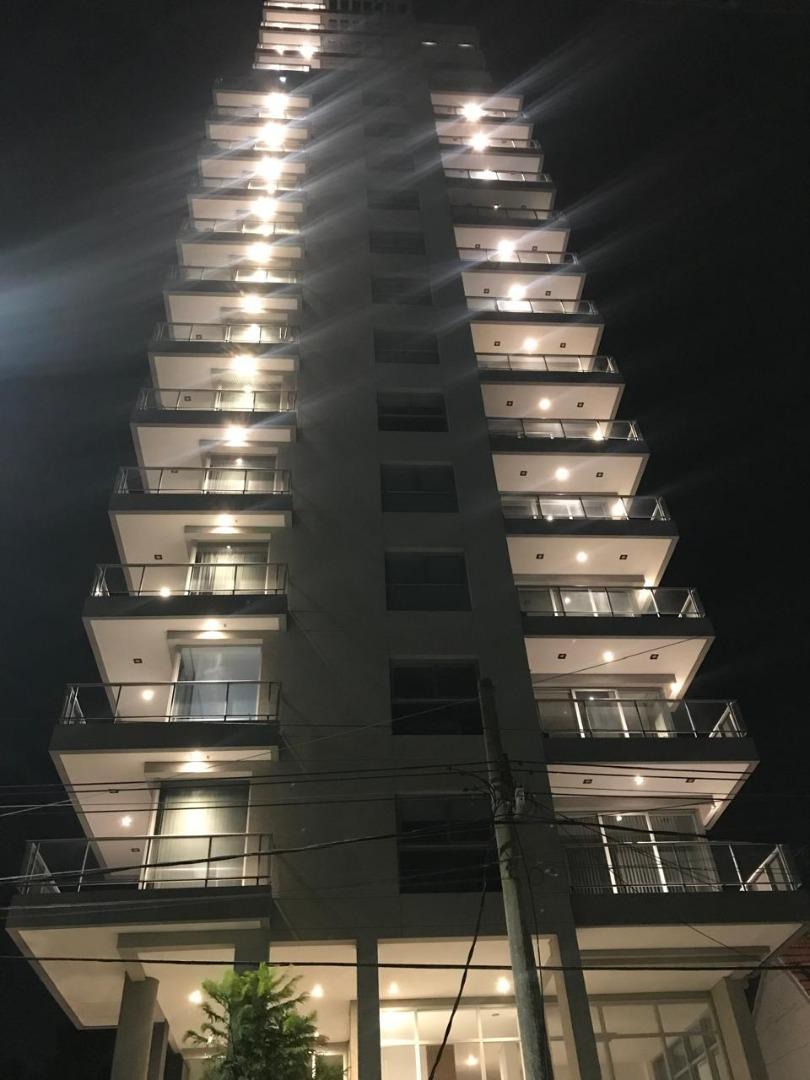 Calle 9 4859 , Piso 2