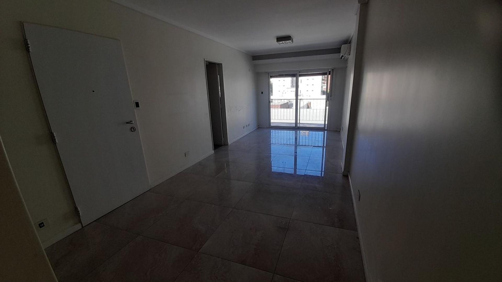 Departamento en Alquiler de 4 ambientes