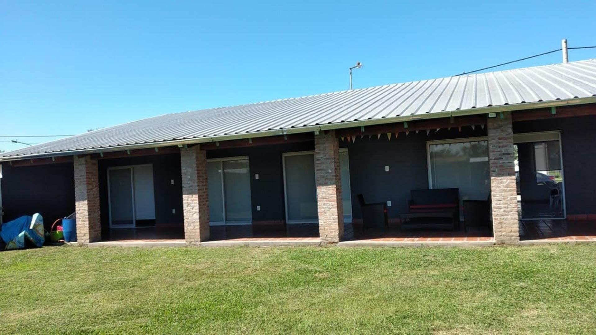 Casa en Venta con 1 cochera