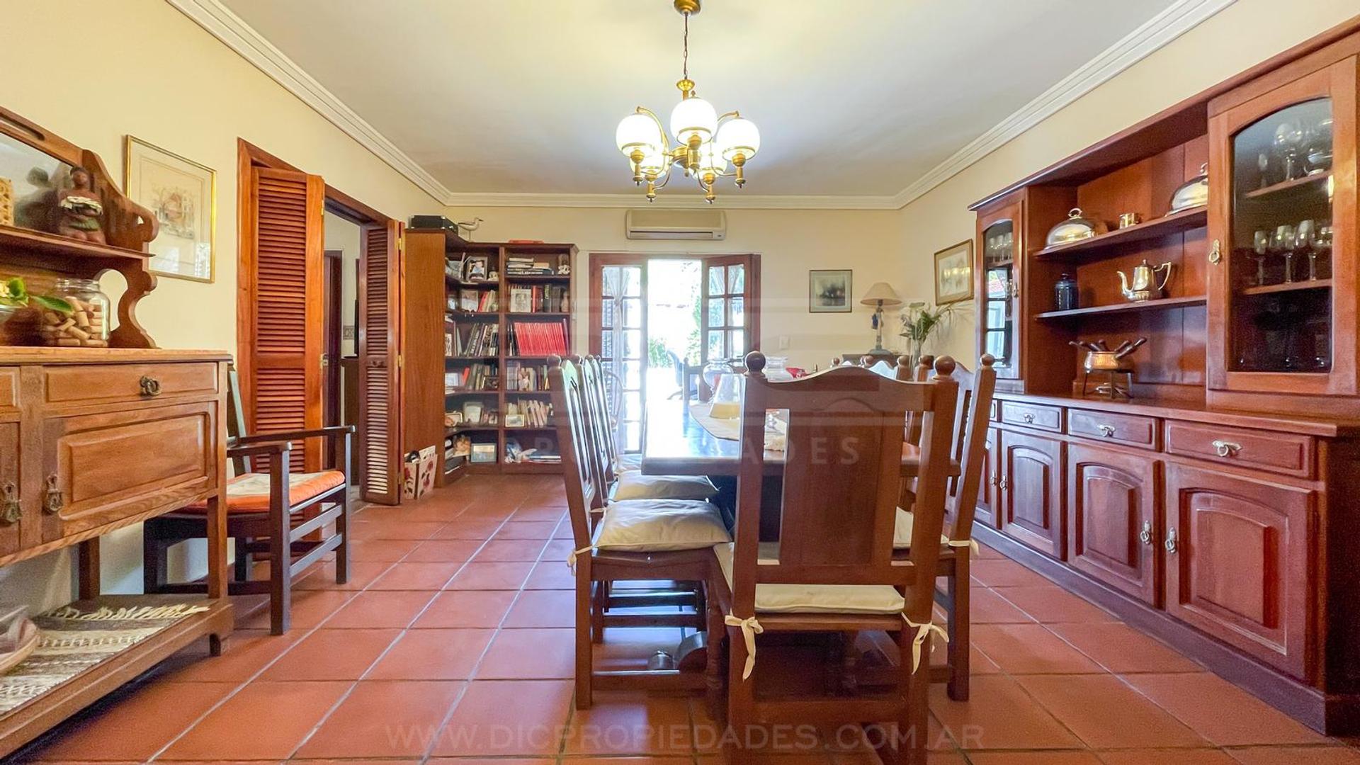 Casa en Venta al Este
