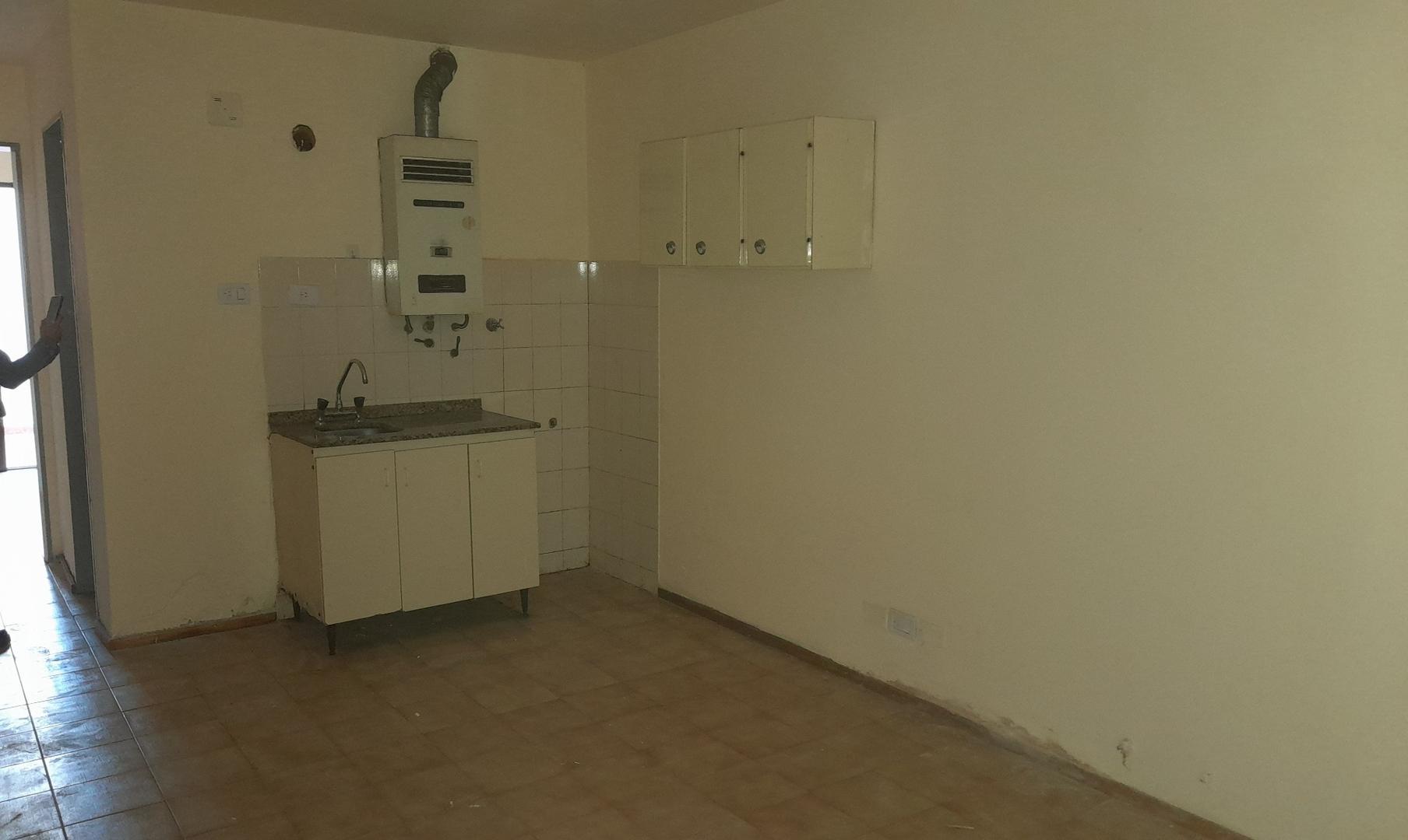 Departamento en Venta en Alberdi, USD 35.000