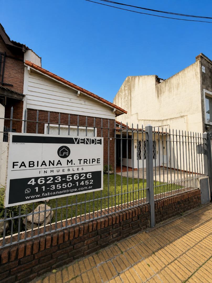 Chalet multifamiliar en venta en Castelar Norte