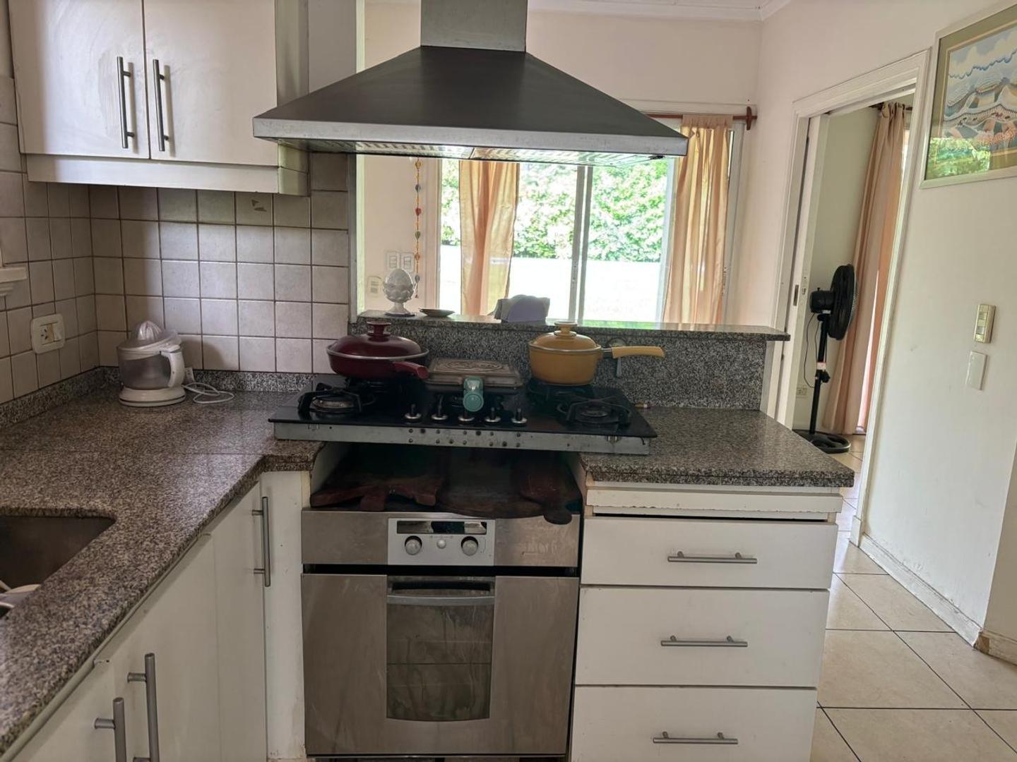 Casa en Alquiler de 3 dormitorios