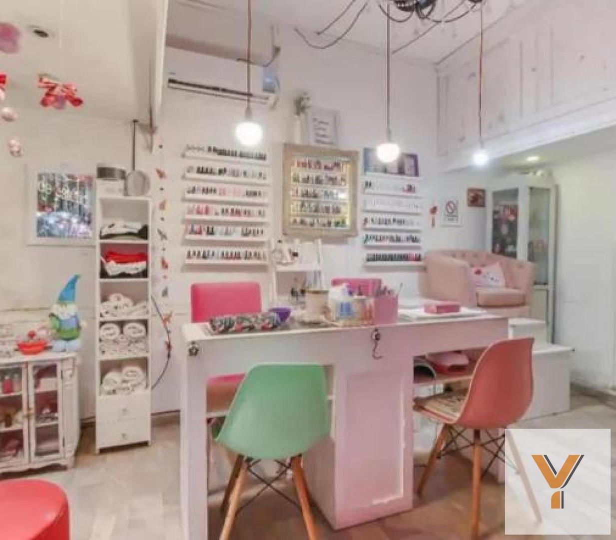Local en Venta en Flores, USD 25.000