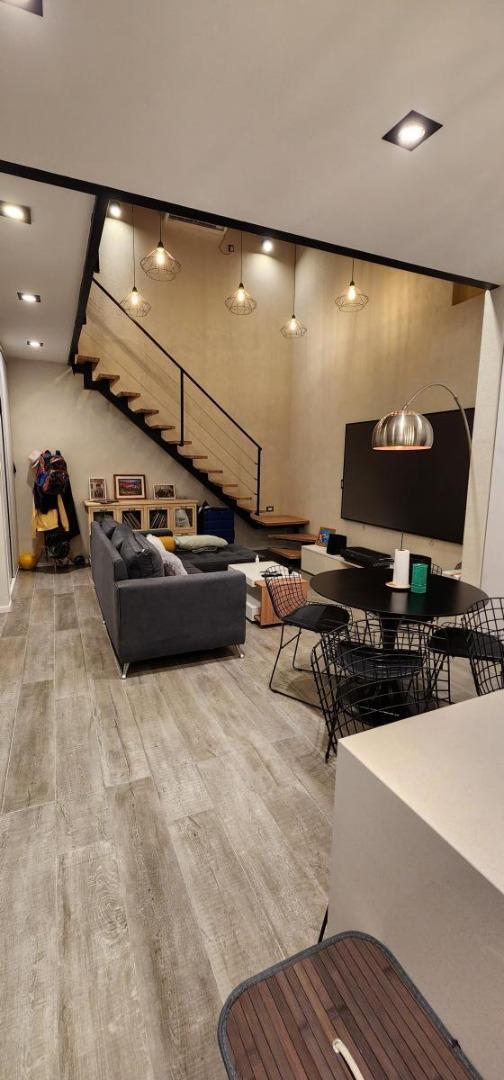 Depto Tipo Casa en Venta de 4 ambientes