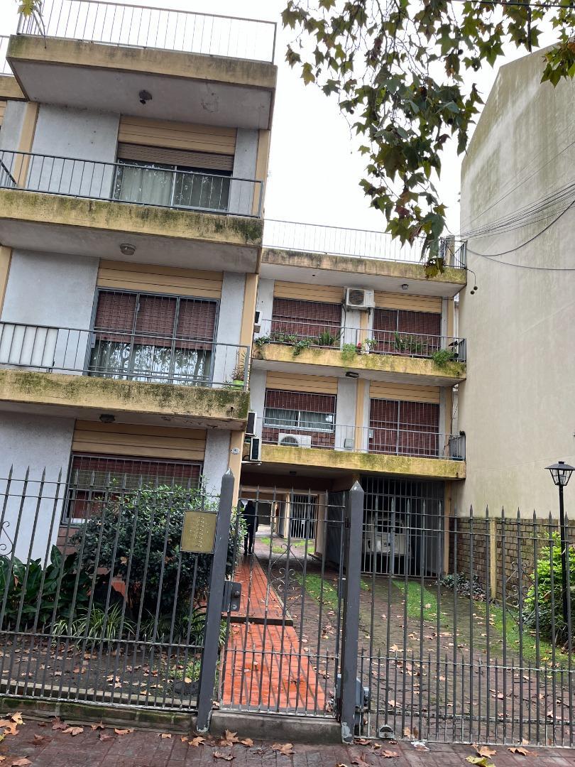 Bouchard 1519 , Piso 1