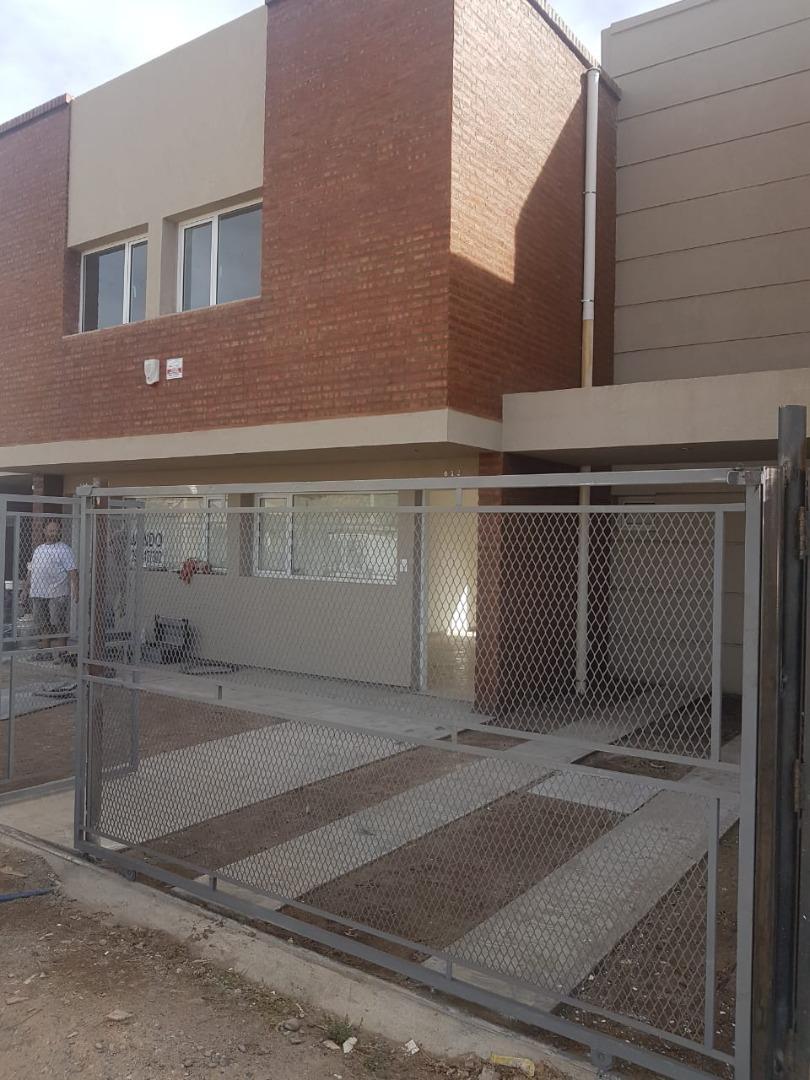 Venta  DX 2 DORM EN FERNANDEZ ORO