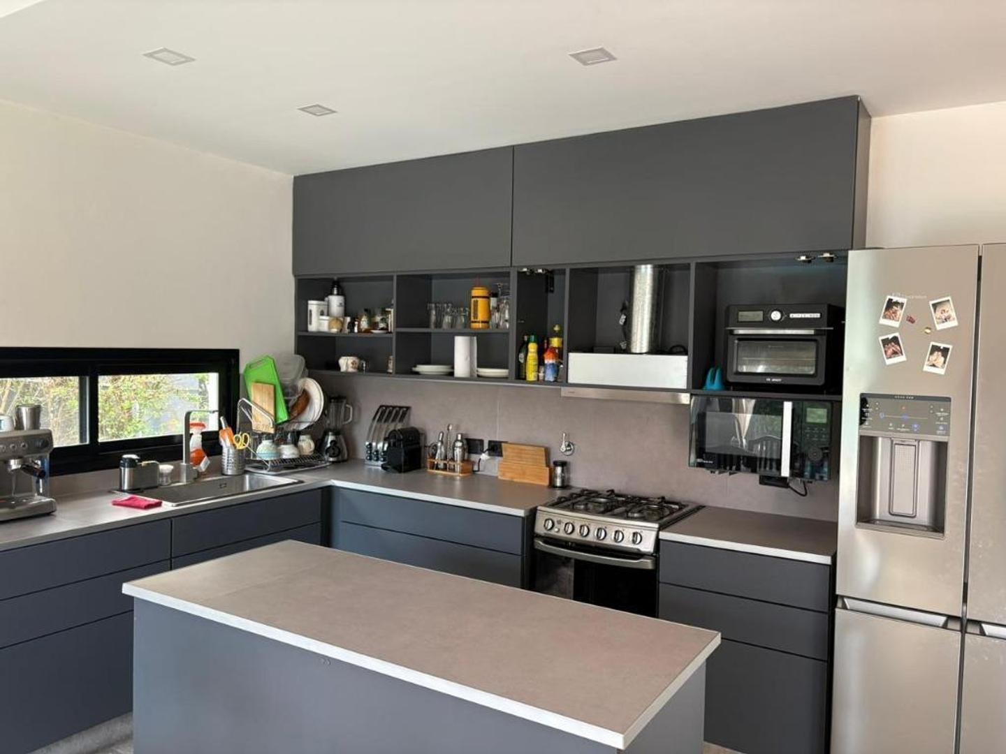 Casa en Alquiler Temporal en La Cañada de Pilar - Los Robles, USD 3.000