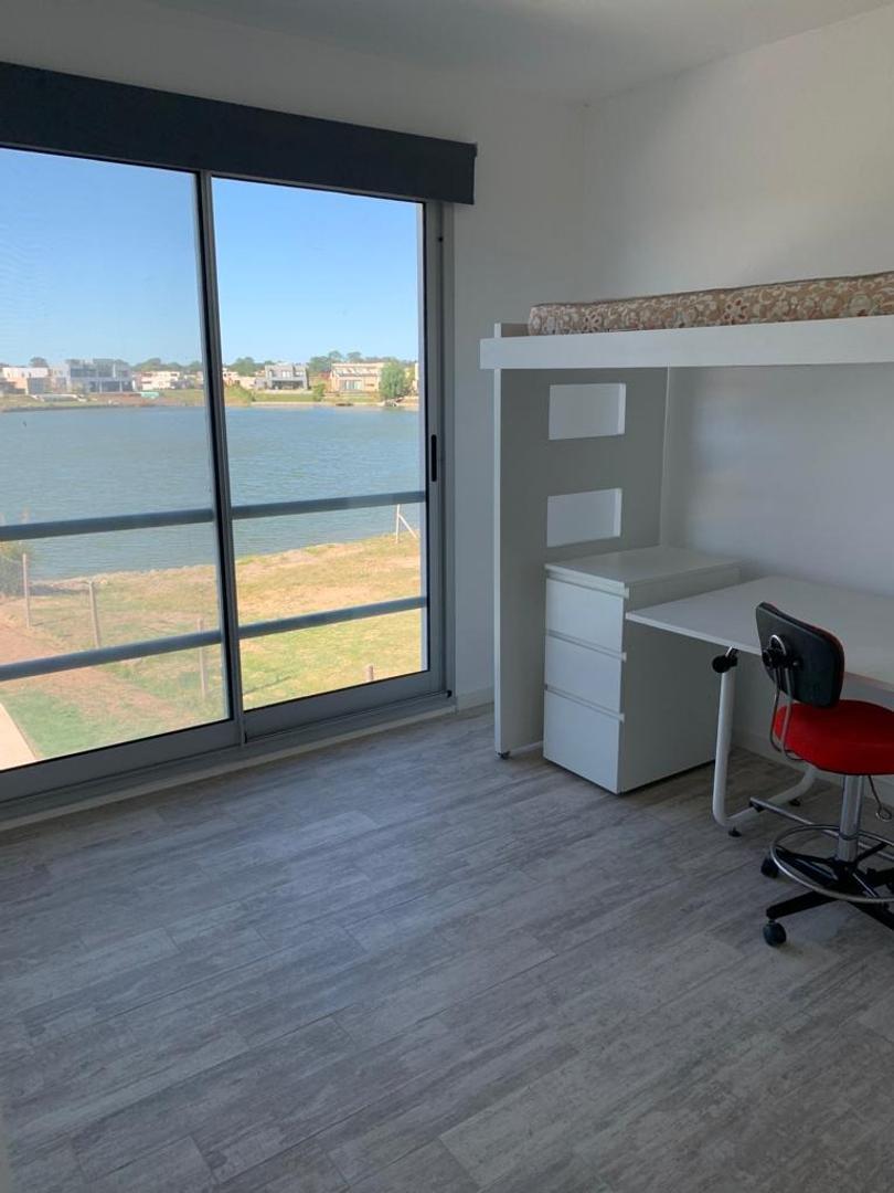 Casa en Alquiler Temporal en San Sebastian, USD 3.500