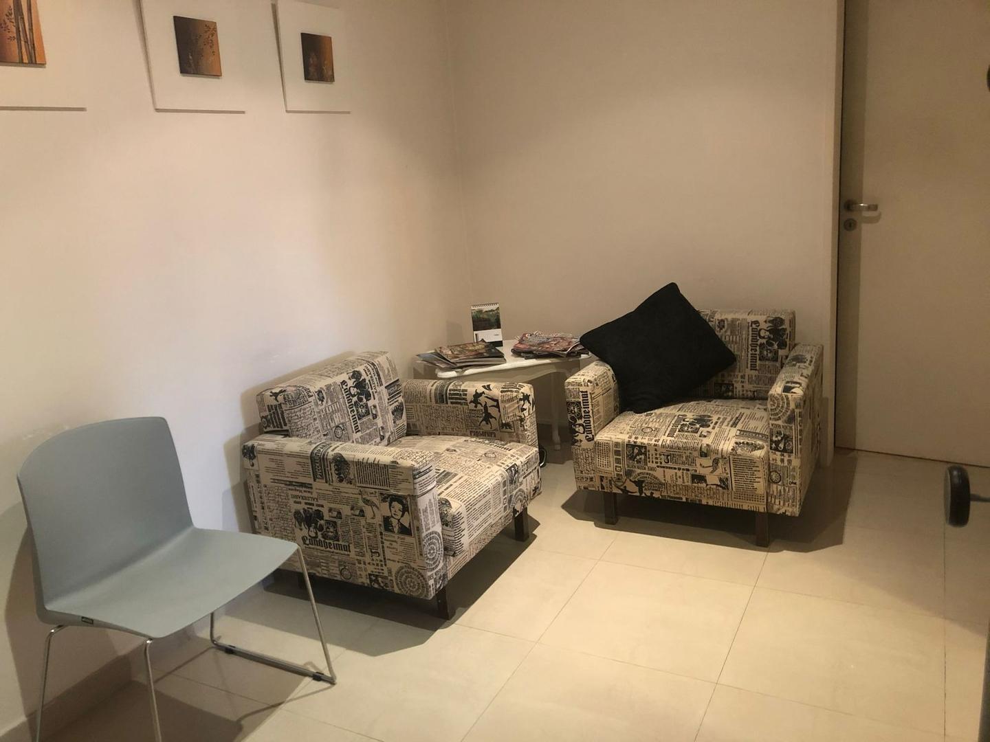 Oficina 3 ambientes con 1 baño