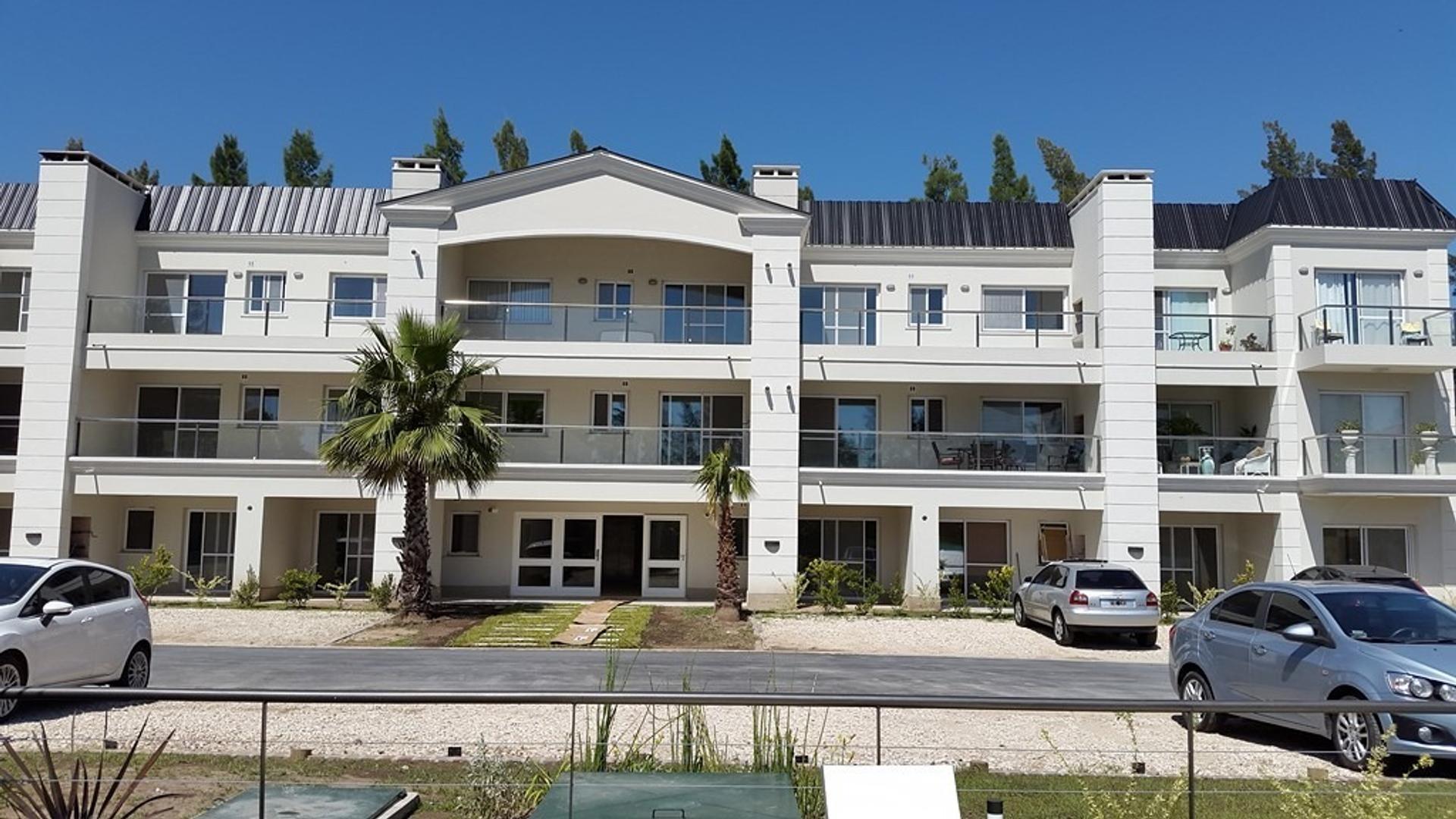 DEPARTAMENTO BOULEVARD DEL SOL EN ALQUILER