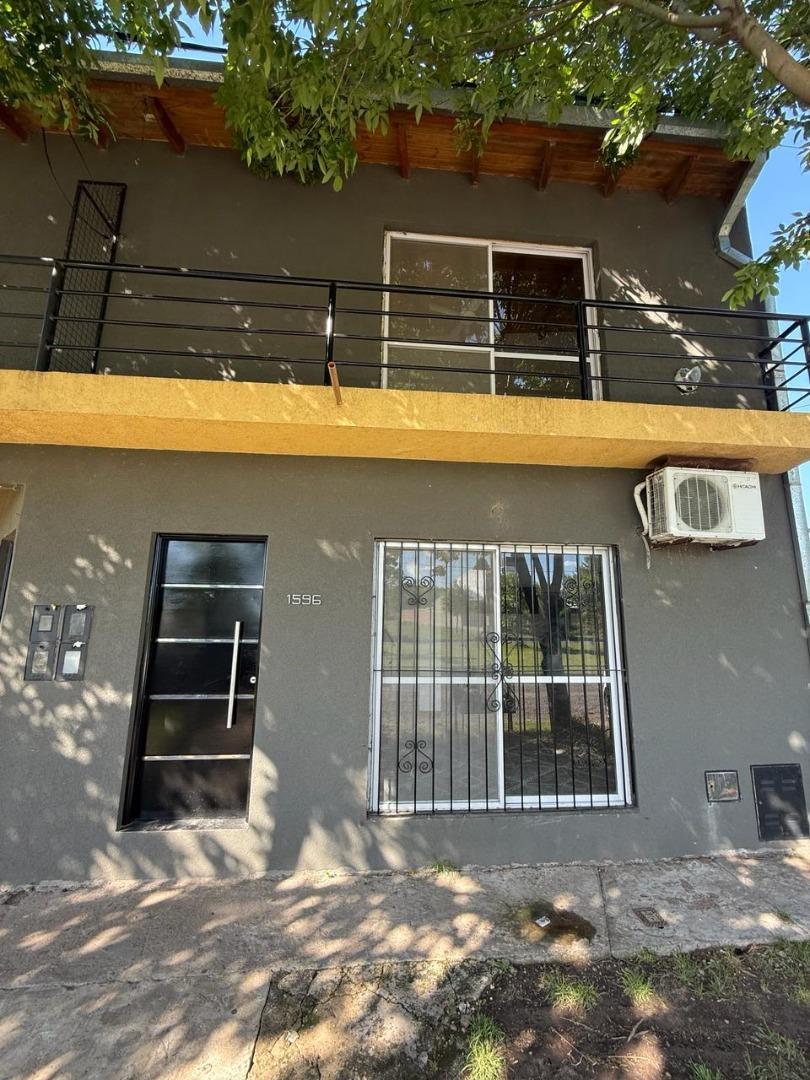 DUPLEX 2 DORMITORIOS Y PILETA EN ALQUILER, ARROYO SECO!