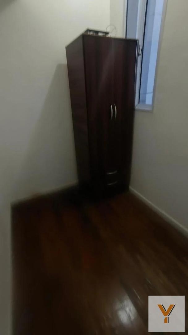 Tucumán e/ Carlos Pelegrini y Suipacha