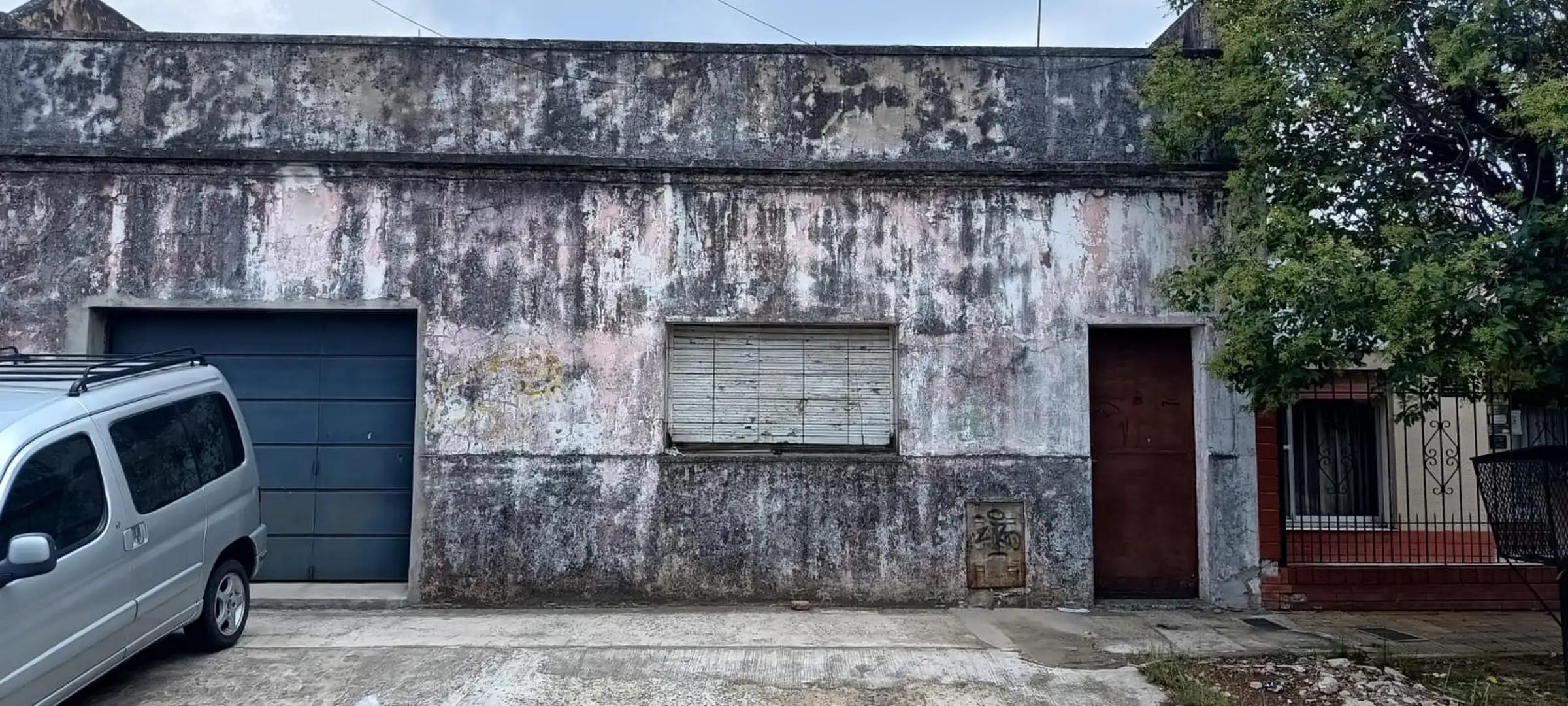 Casa en venta en Moron