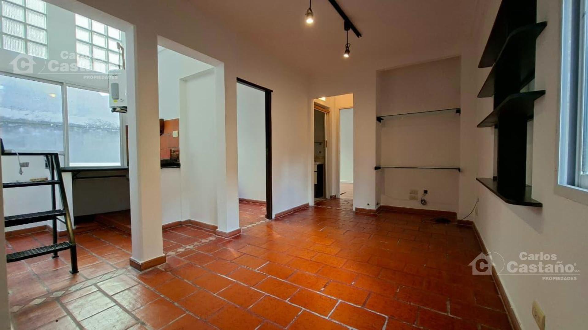 PH en PA, 2 Amb. y Medio con Terraza, a Mts. de Av. Maipú