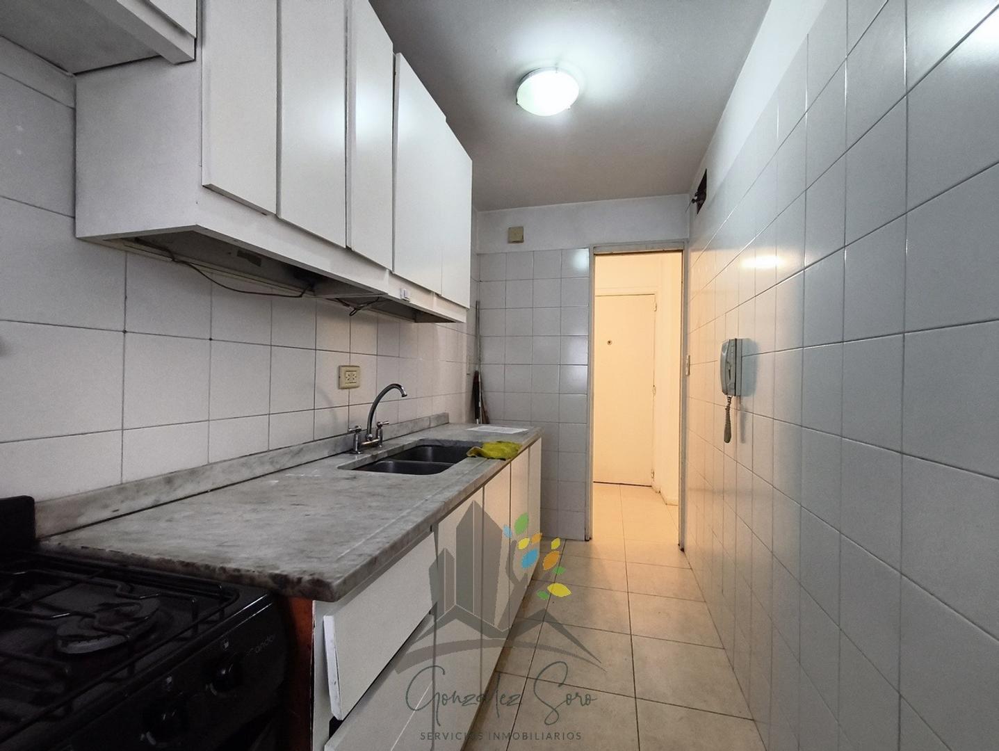 Departamento en Alquiler en Tribunales, $ 550.000