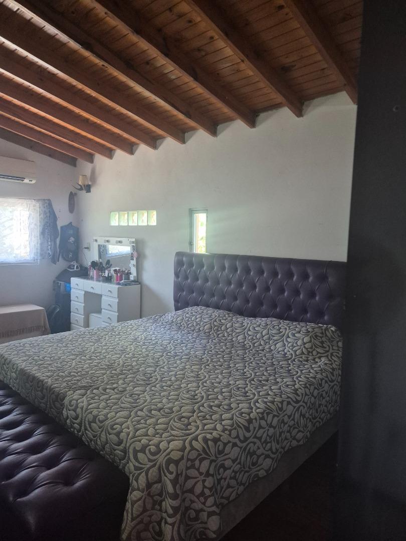 Casa 2 ambientes con 3 baños