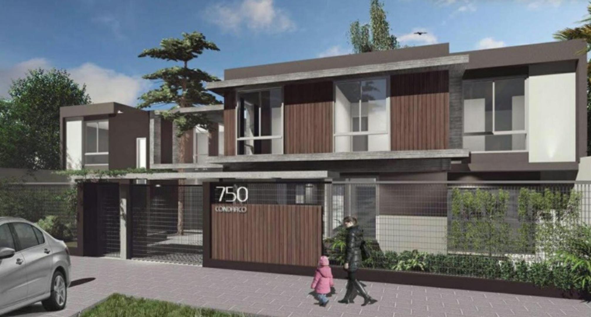 Casa en Venta con 2 cocheras