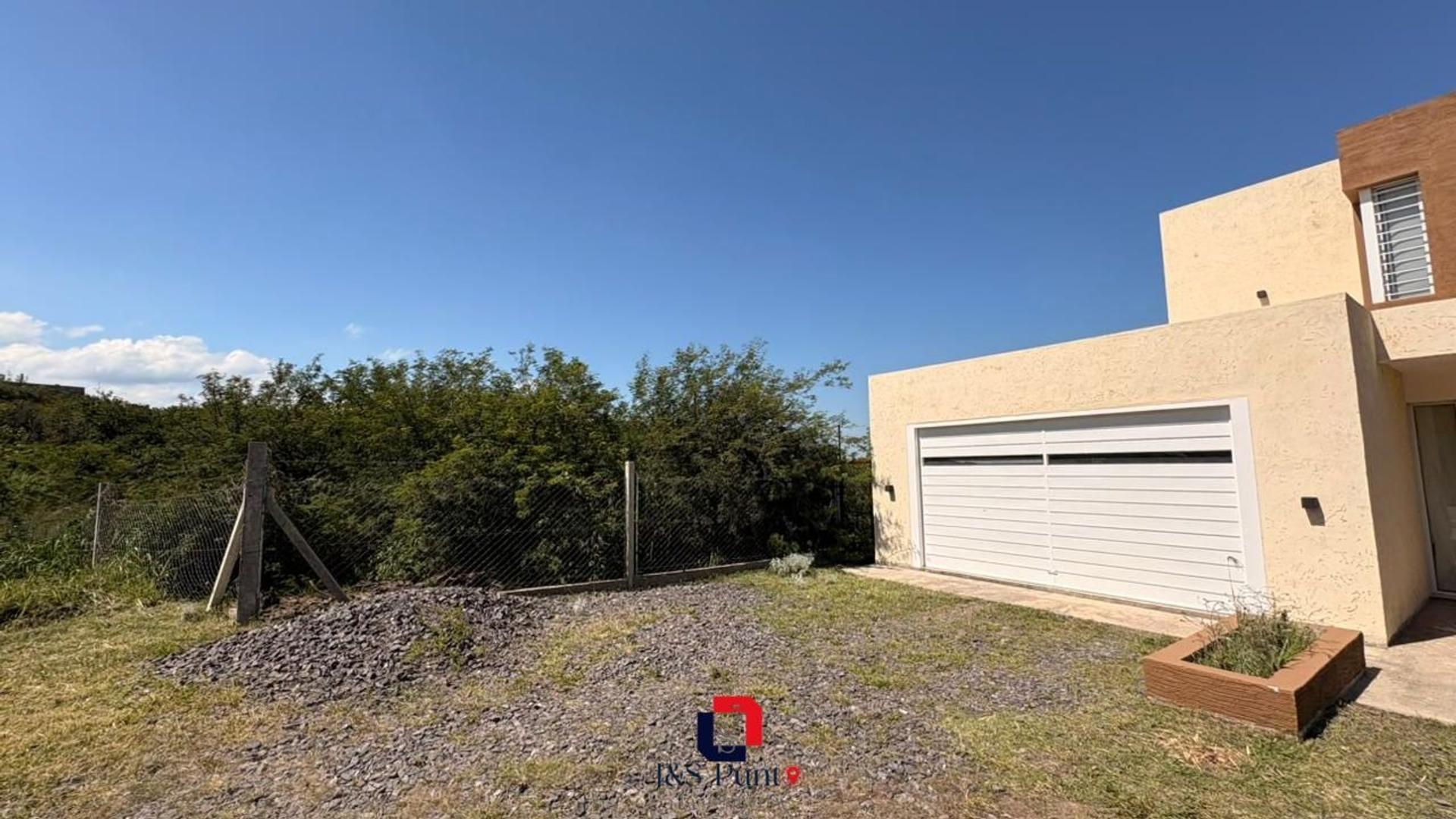 Casa en Venta en Unquillo, USD 155.500