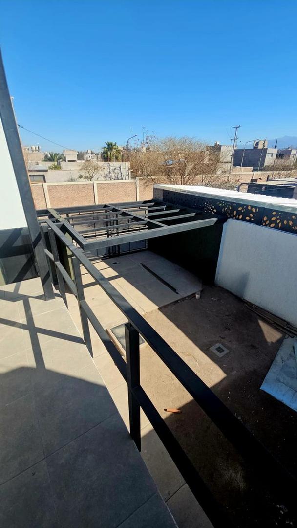 Departamento en Venta con 2 cocheras