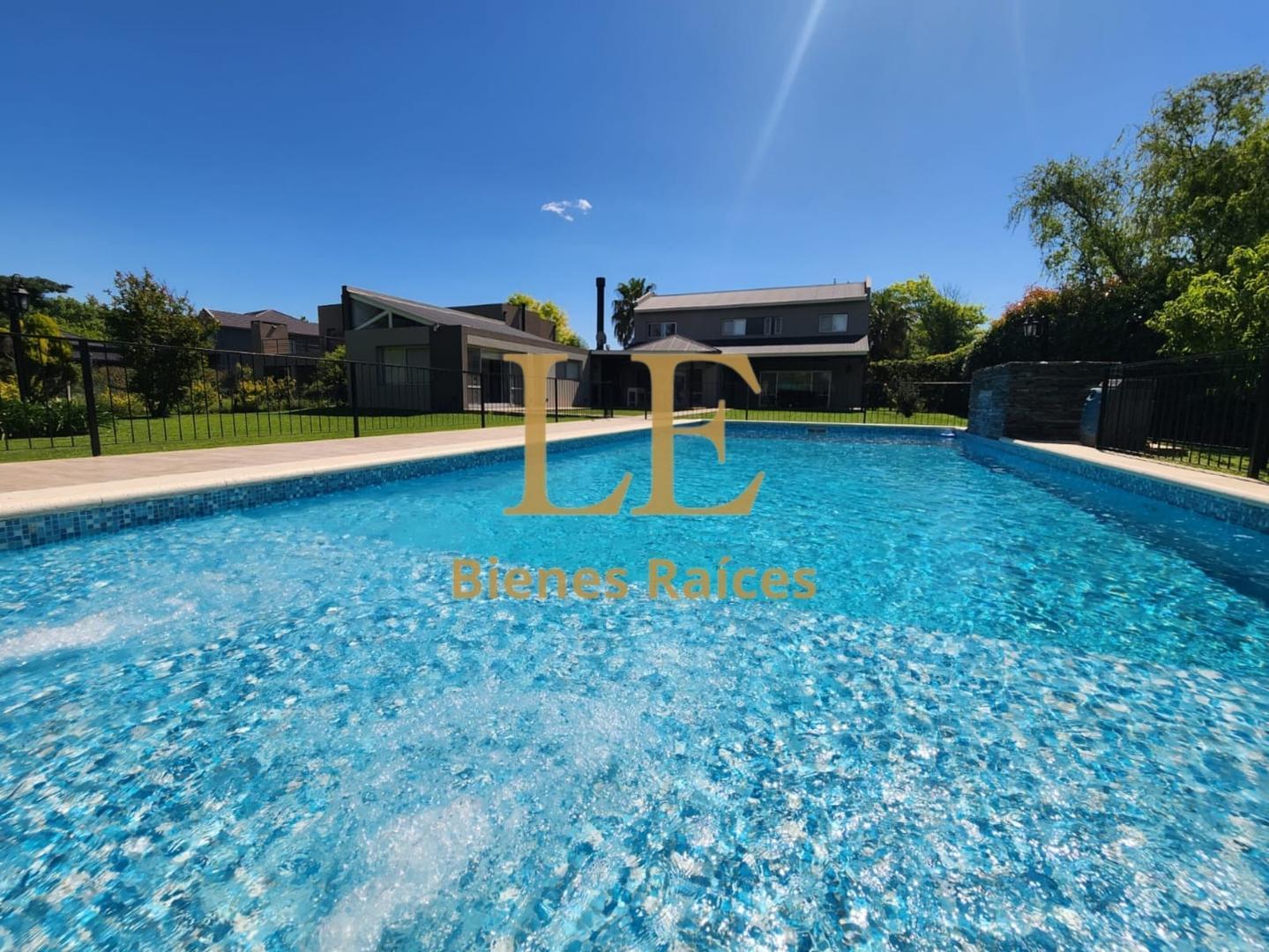 Casa en Alquiler de 5 dormitorios