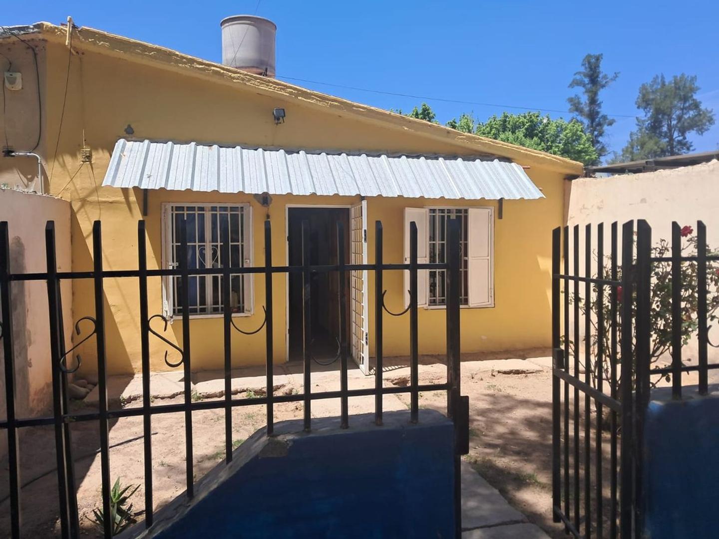 Casa en Venta con 1 cochera