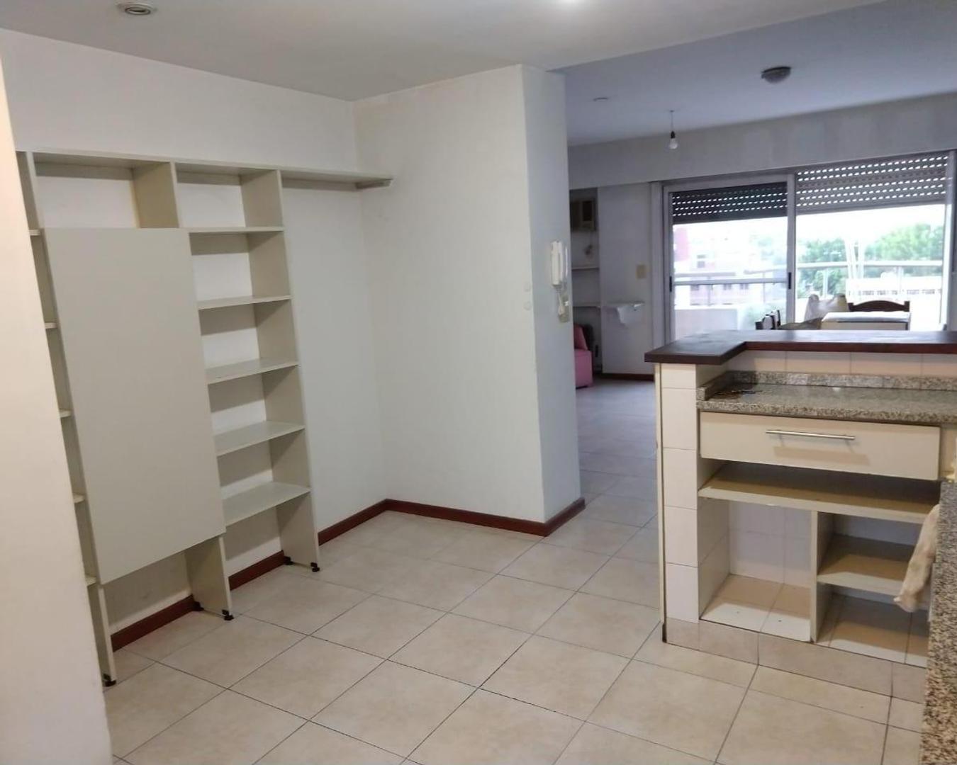 Departamento 2 ambientes con 2 baños