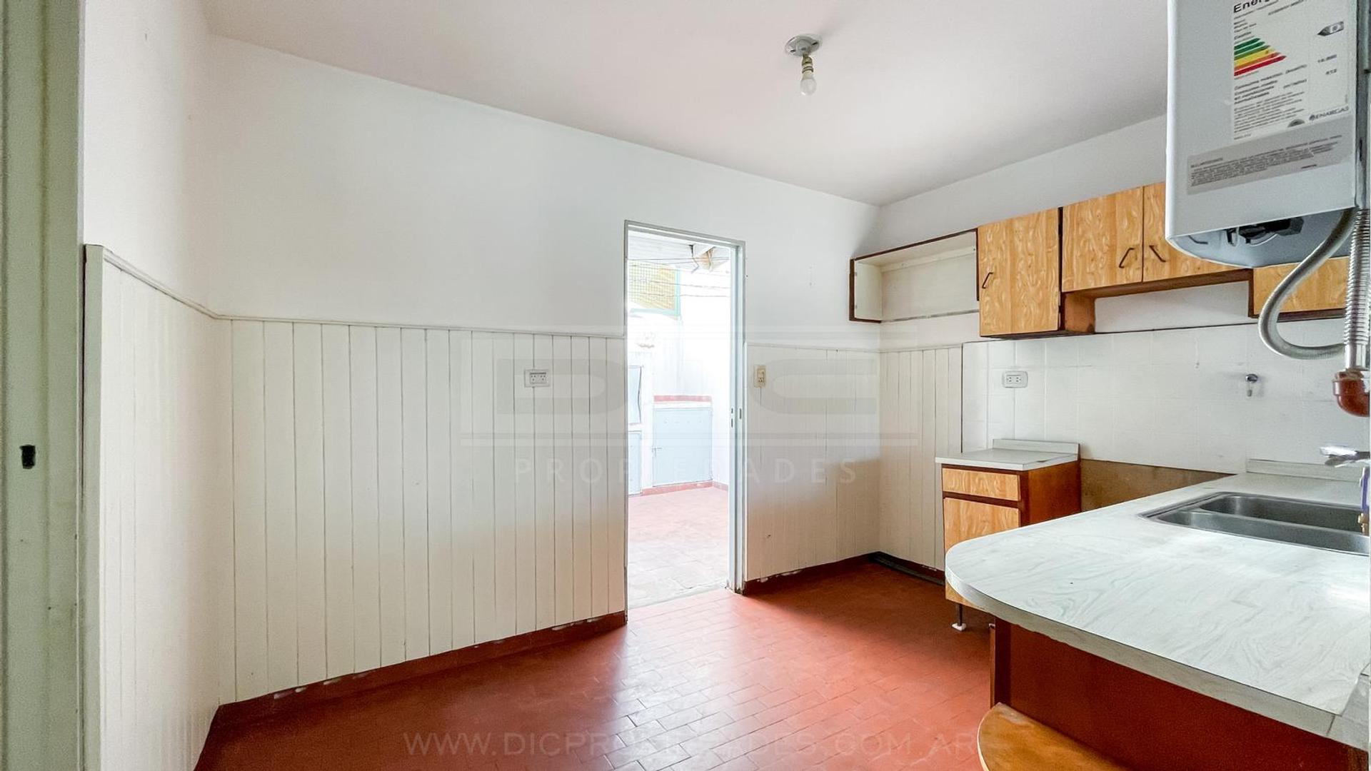 Depto Tipo Casa 3 ambientes con 1 baño