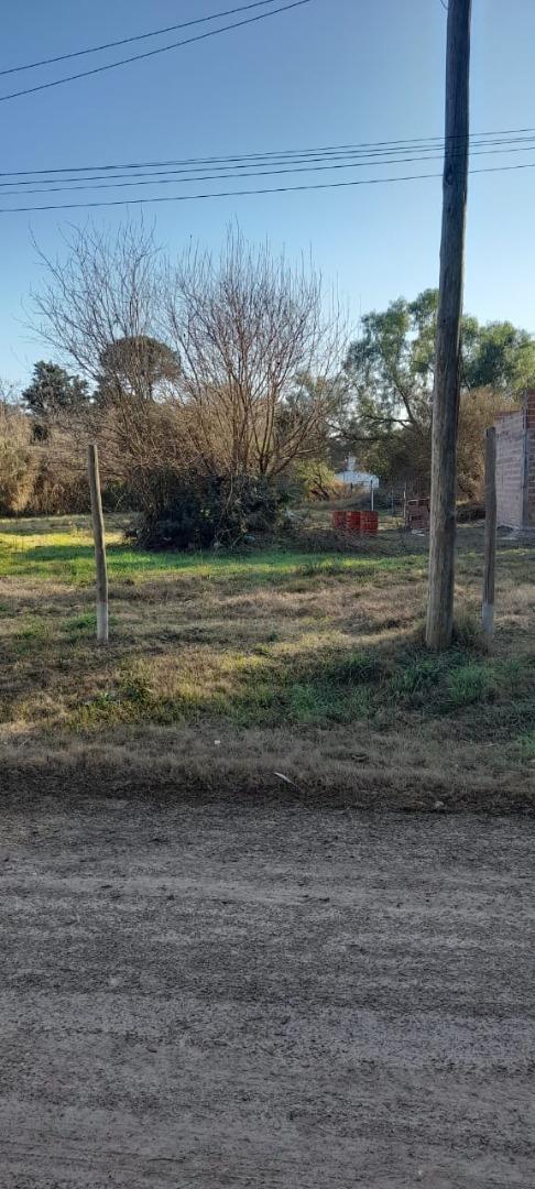 VENDE LOTE EN SAUCE VIEJO BARRIO NEWBERY