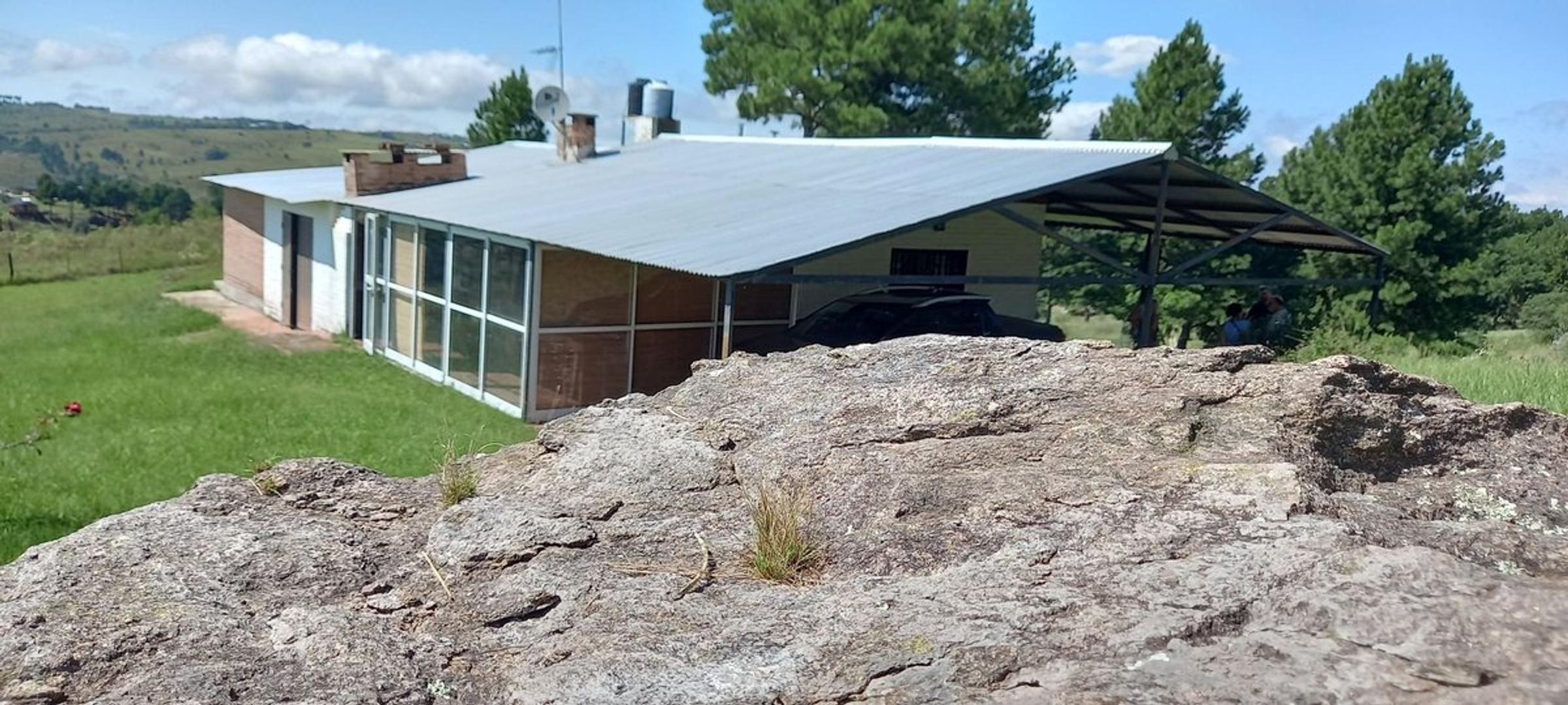 VENTA CASA  2 DORMITORIOS, VILLA YACANTO, CORDOBA