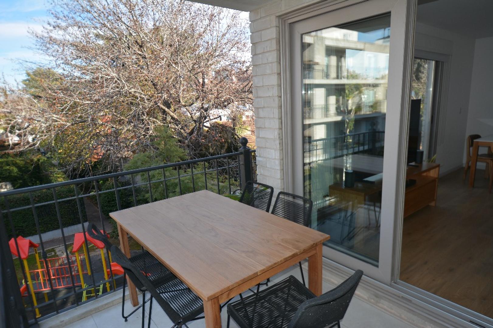 Departamento en Venta con 2 cocheras