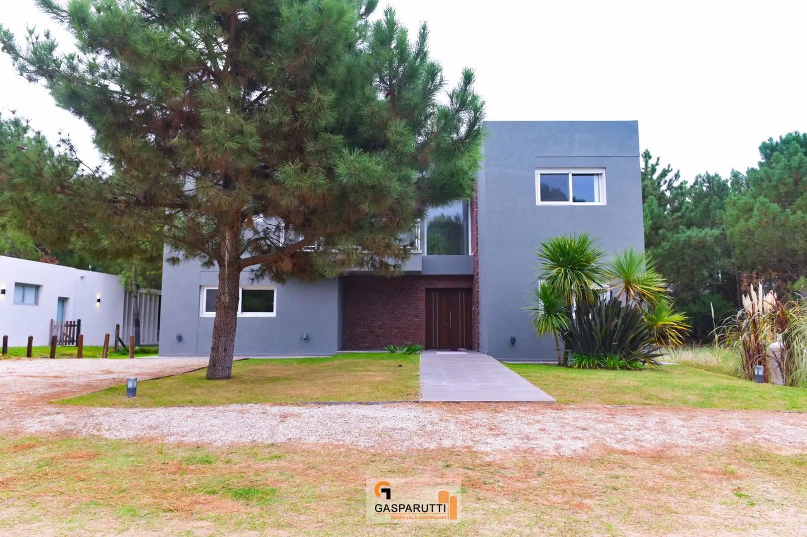 Casa en Venta de 4 dormitorios