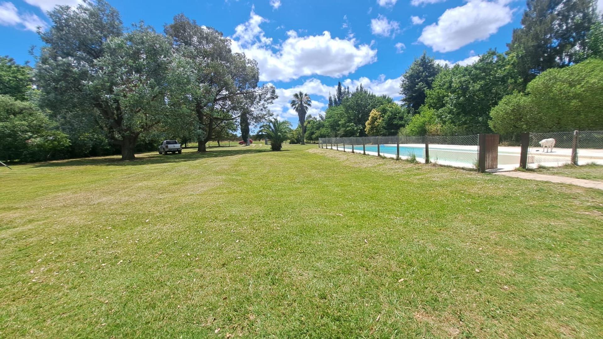 Casa 3 ambientes con 2 baños