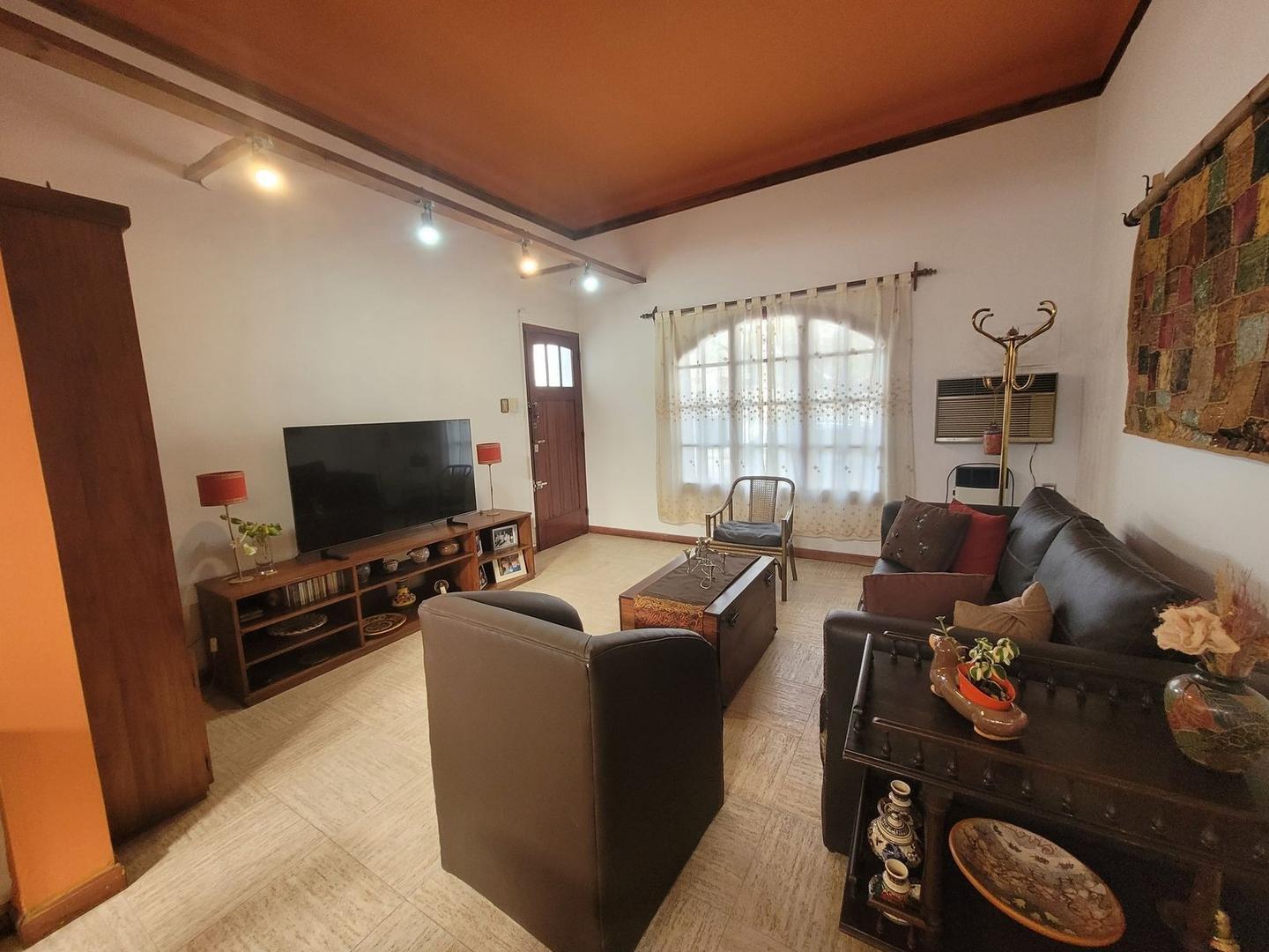 Casa en Venta en Zárate, USD 180.000